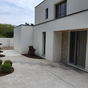 https://maison-holen.inbrittany.com